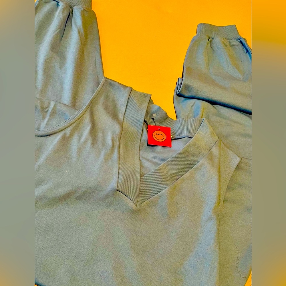 Dressed in LALA Sleeveless Ribbed Jumpsuit Baby Blue